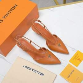 Picture of Louis Vuitton Shoes _SKULVsz35-417cmmnf030113523